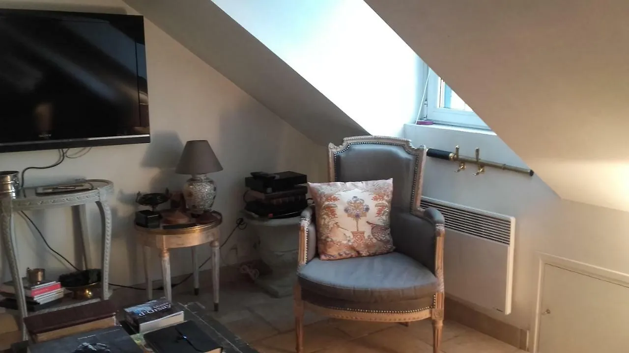 Apartment Ile Saint-Louis Glamorous Flat Paris France